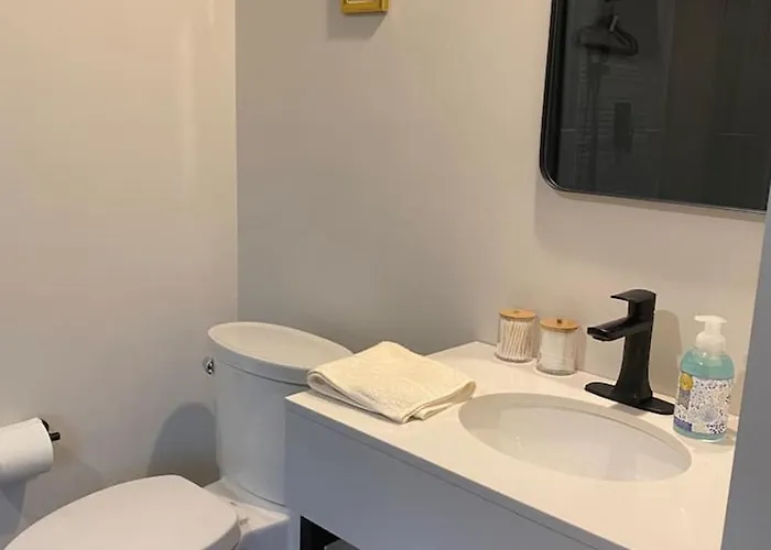 Aparthotel Trendy 1b 1ba Private - Walkable To Old Town 3*