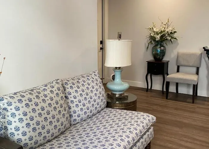 Trendy 1b 1ba Private - Walkable To Old Town Scottsdale